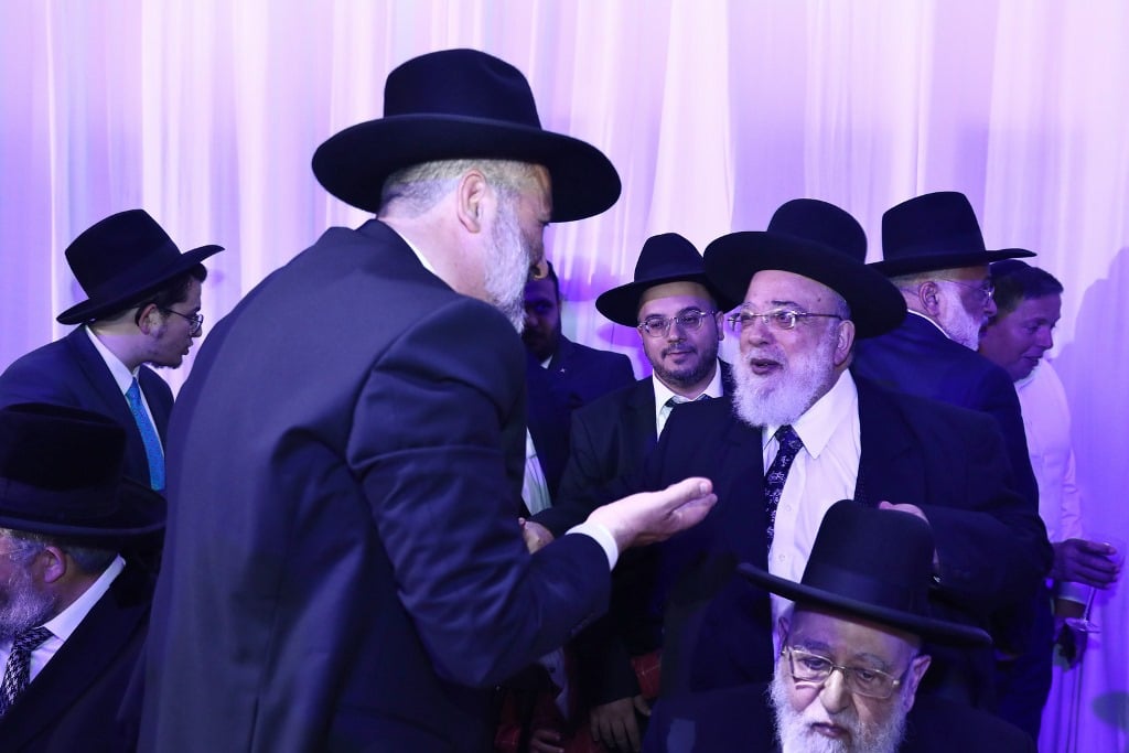 יו"ר ש"ס שר הפנים אריה דרעי חיתן את בתו • גלריה