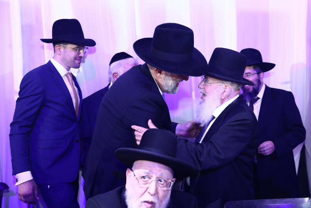 יו"ר ש"ס שר הפנים אריה דרעי חיתן את בתו • גלריה