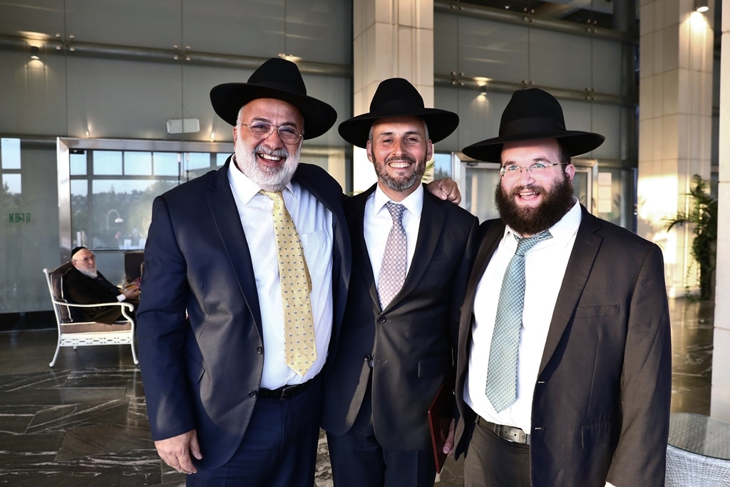 מנכ"ל ש"ס חה"כ חיים ביטון השיא את בתו • גלריה