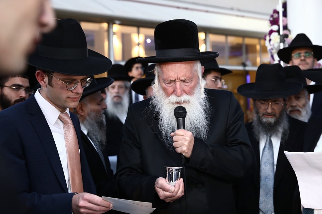 מנכ"ל ש"ס חה"כ חיים ביטון השיא את בתו • גלריה