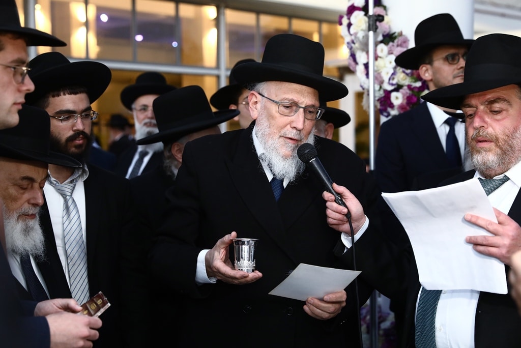 מנכ"ל ש"ס חה"כ חיים ביטון השיא את בתו • גלריה