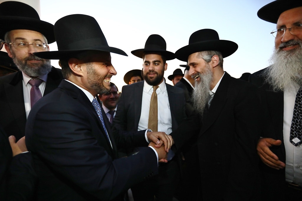 מנכ"ל ש"ס חה"כ חיים ביטון השיא את בתו • גלריה