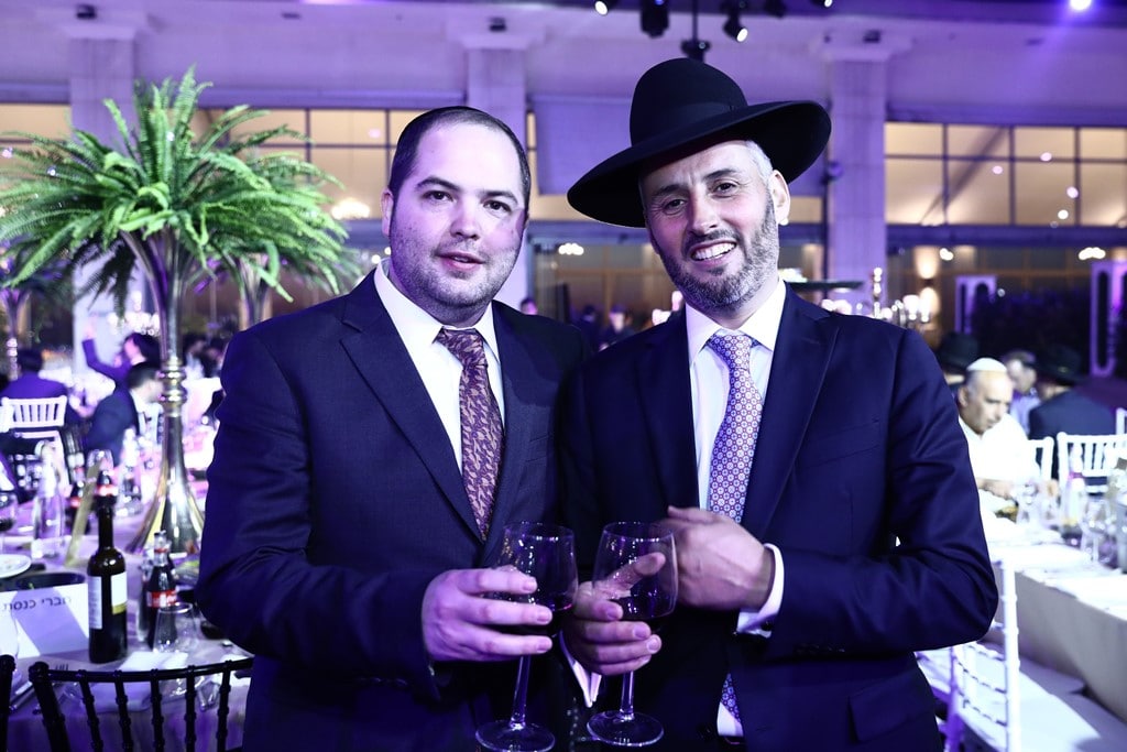 מנכ"ל ש"ס חה"כ חיים ביטון השיא את בתו • גלריה