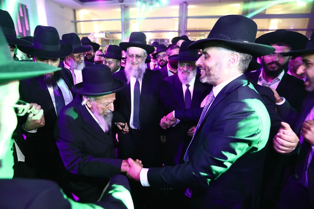 מנכ"ל ש"ס חה"כ חיים ביטון השיא את בתו • גלריה