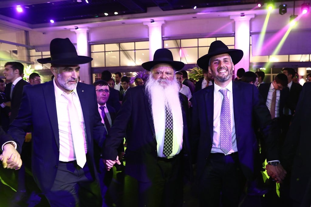 מנכ"ל ש"ס חה"כ חיים ביטון השיא את בתו • גלריה