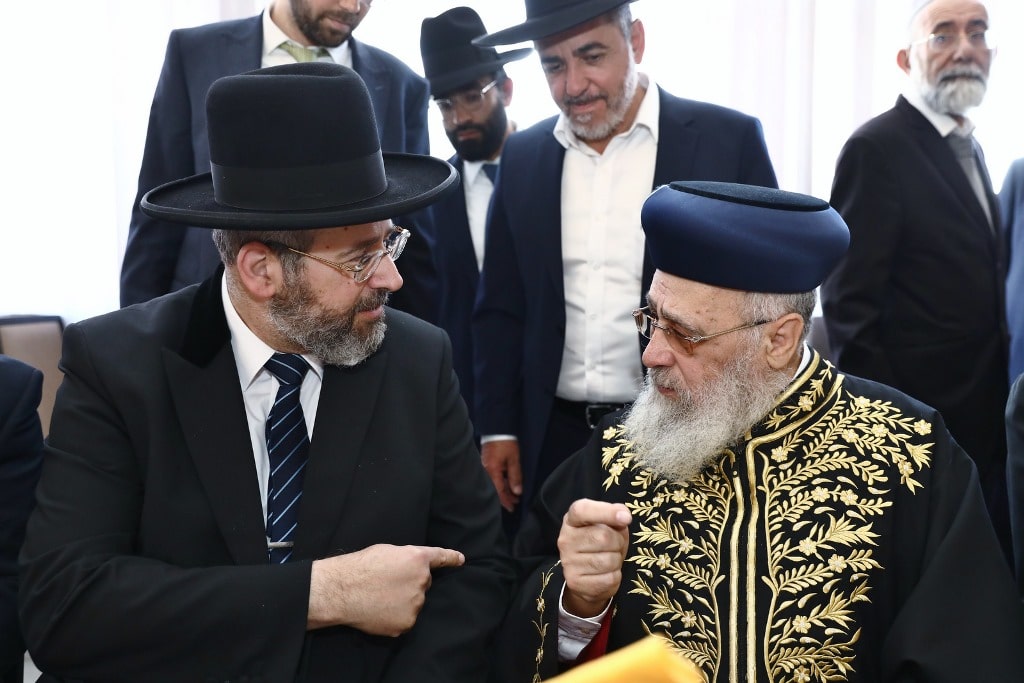 גלריה: הראשון לציון הכניס את נכדו בבריתו של אברהם אבינו