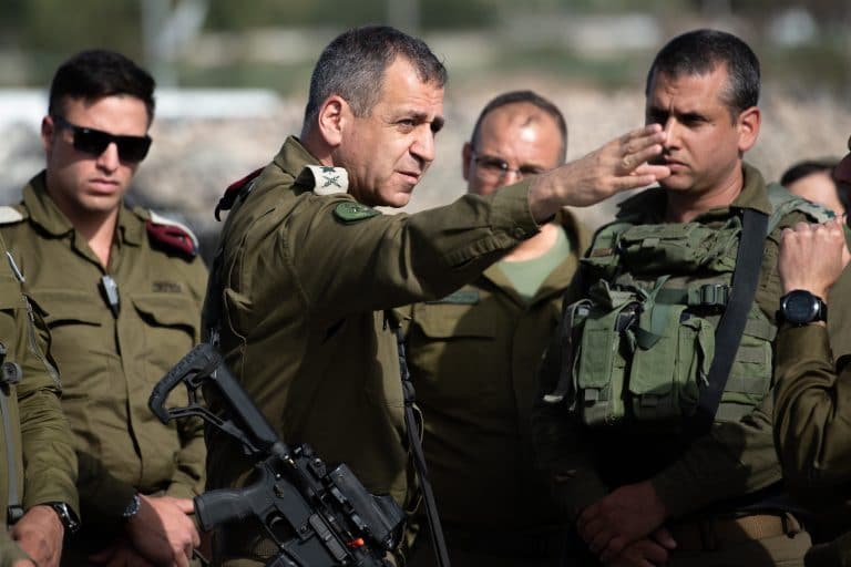 שר הביטחון גנץ האריך את כהונת הרמטכ"ל אביב כוכבי בשנה נוספת