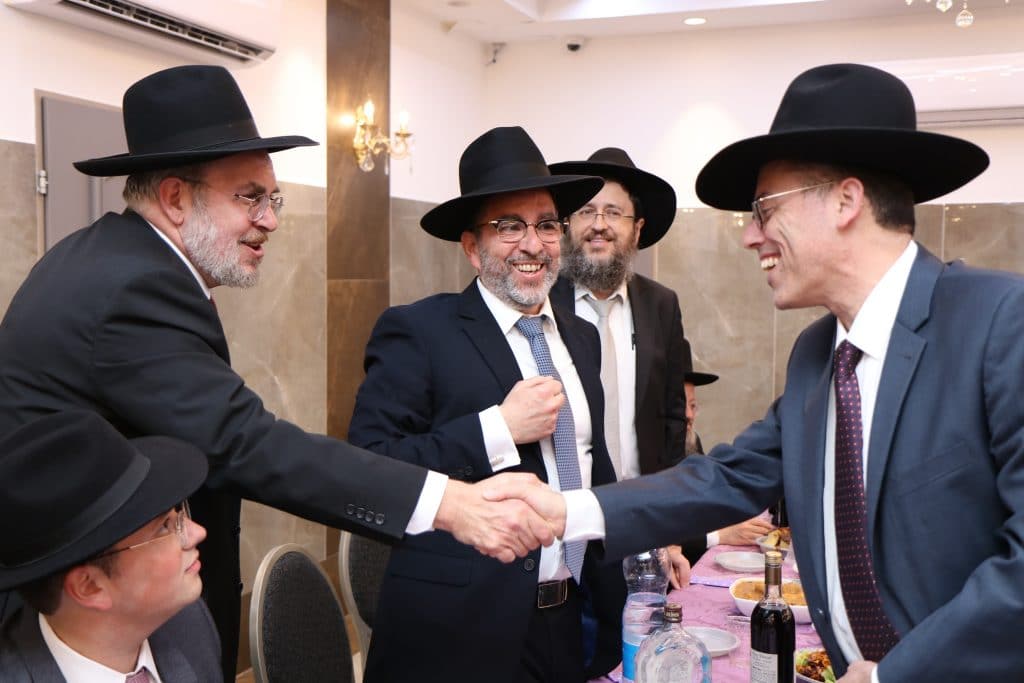 ח"כ יעקב אשר אירס את בתו • גלריה