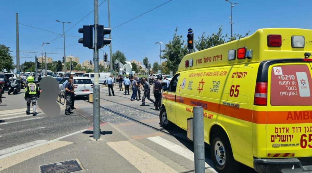 הפיגוע בי-ם: הלוחם שניטרל את המחבל משחזר • צפו