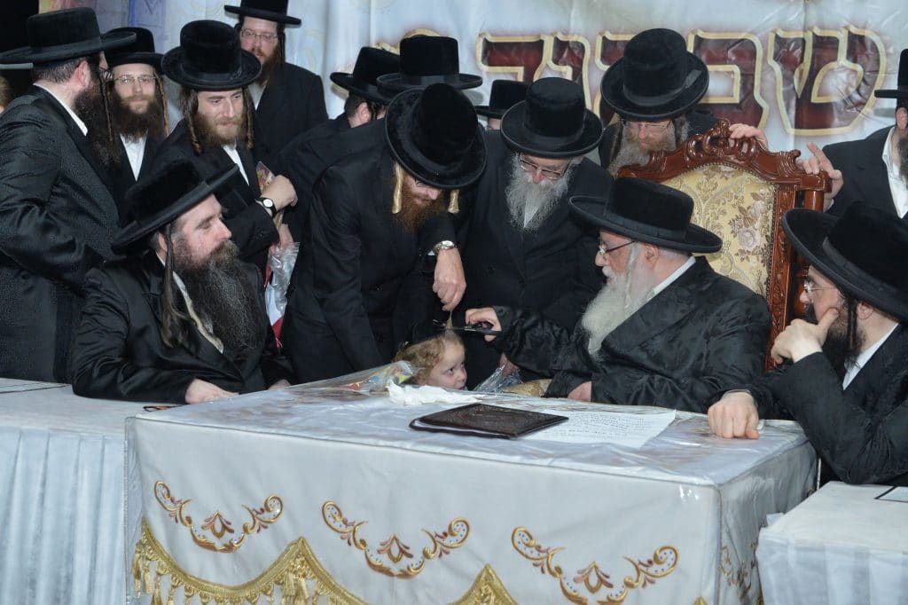 האדמו"ר ירה חץ והדליק את המדורה