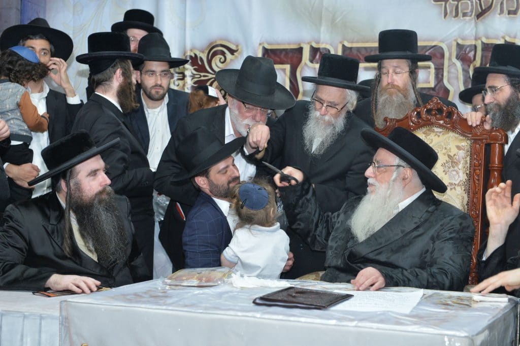 האדמו"ר ירה חץ והדליק את המדורה