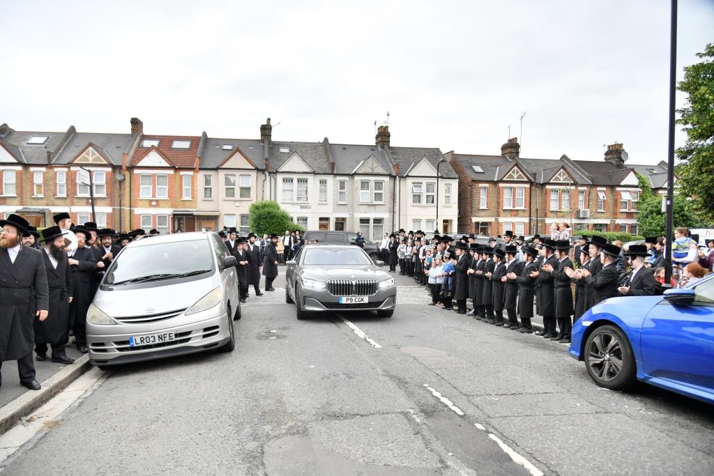 האדמו"ר מויז'ניץ ביקר בלונדון