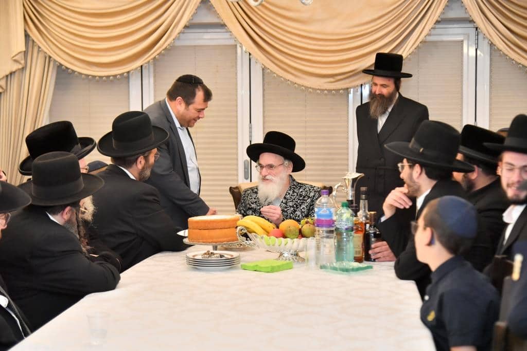 האדמו"ר מויז'ניץ ביקר בלונדון