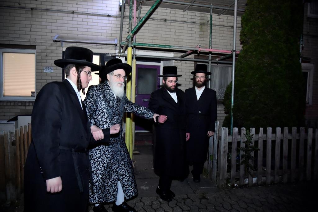 האדמו"ר מויז'ניץ ביקר בלונדון