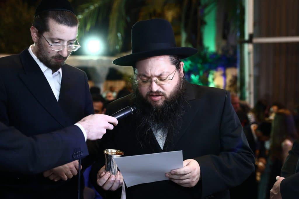 רבנים ואישי ציבור בחתונת בן הרב שניאור זלמן רווח
