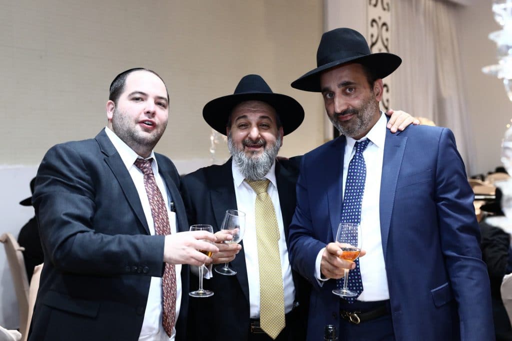רבנים ואישי ציבור בחתונת בן הרב שניאור זלמן רווח