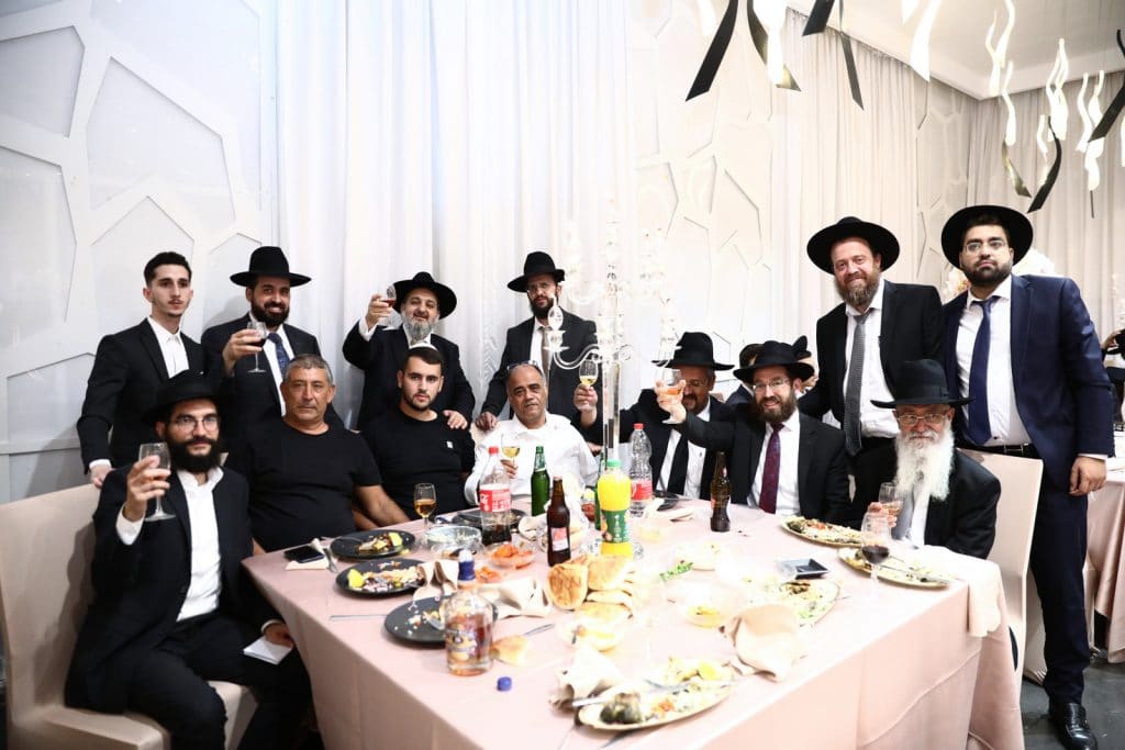 רבנים ואישי ציבור בחתונת בן הרב שניאור זלמן רווח