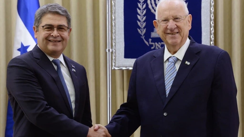 נשיא הונדורס ורה"מ בנט חנכו את שגרירות הונדורס בירושלים