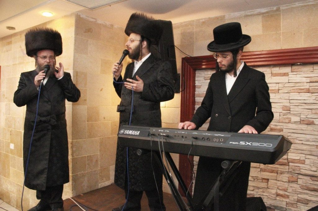 בטעמשוואר ערכו שבע ברכות לויז'ניץ