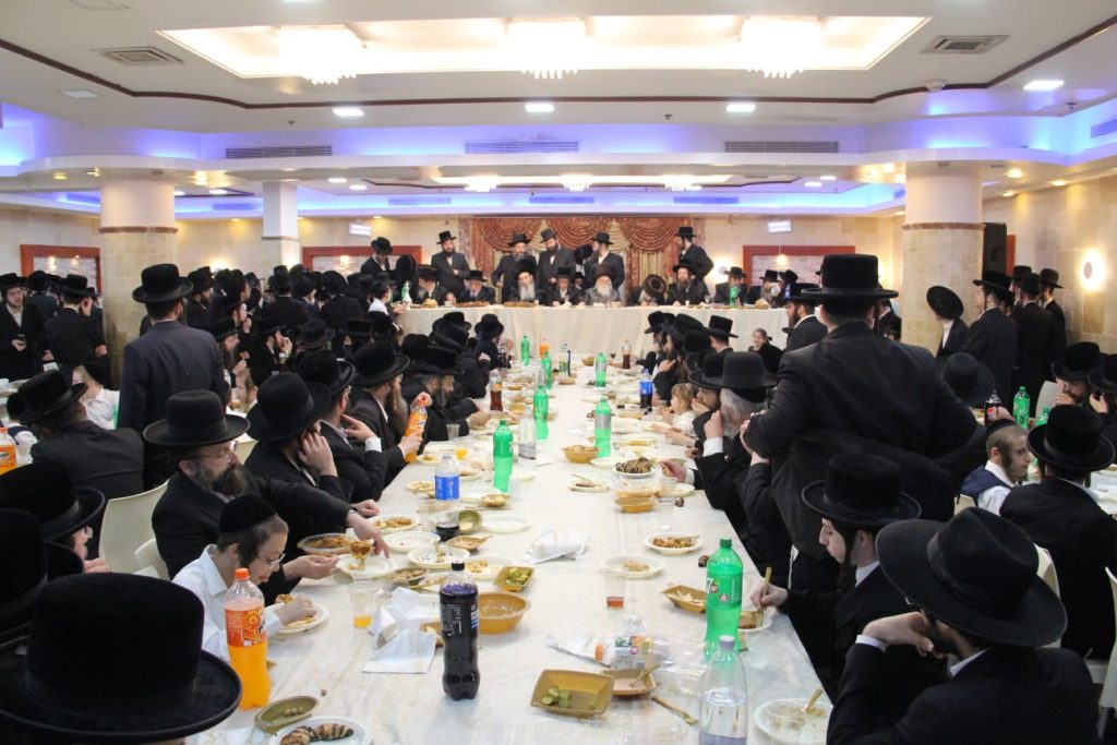 שמחת בית האלמין, ערלוי, קאפיטשניץ, אלכסנדר