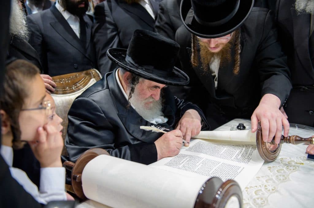 בביקור בזק: האדמו"ר מויזניץ כבש את לונדון