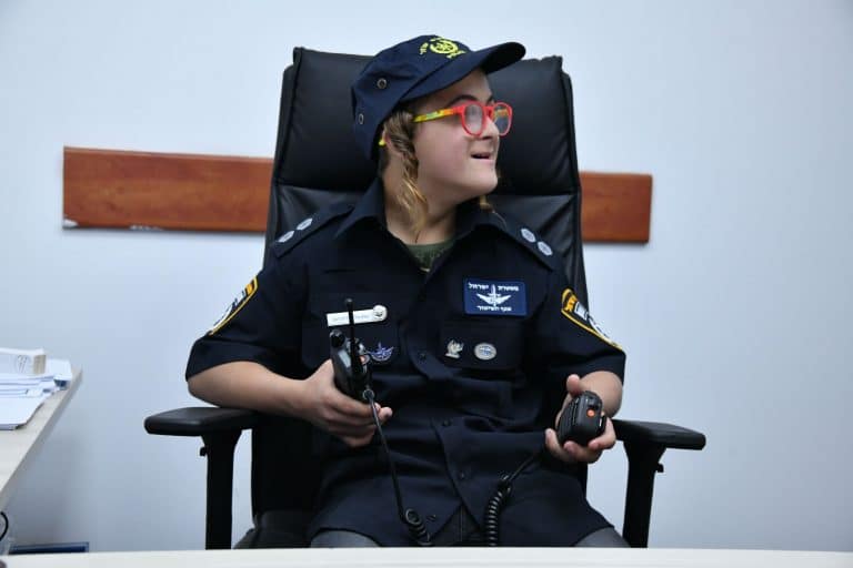 השוטרים מירושלים הגשימו חלום לילד מיוחד