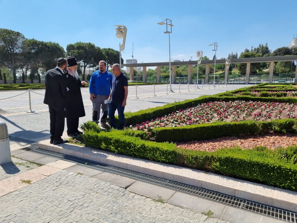 לקראת שנת השמיטה: הגר"י אפרתי פגש את הגננים בכנסת