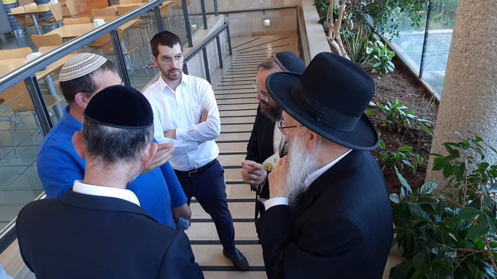 לקראת שנת השמיטה: הגר"י אפרתי פגש את הגננים בכנסת