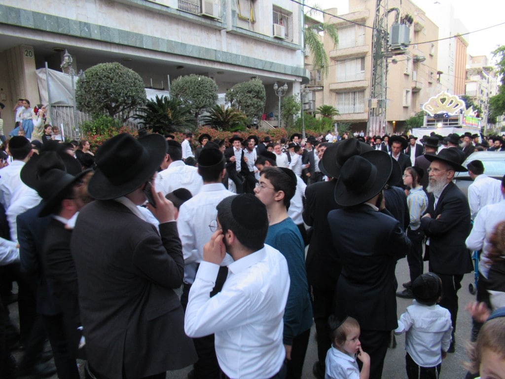 מעמד הכנסת ספר תורה לע"נ הנער משה ביסטריצר זצ"ל