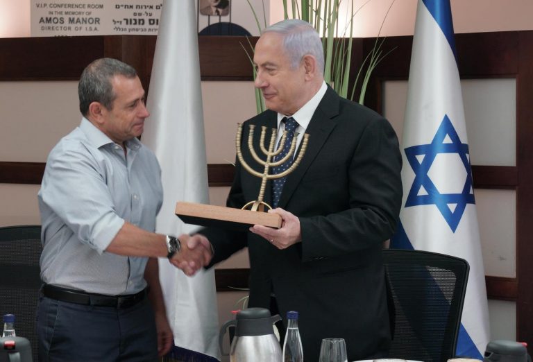 השב"כ נפרד מרה"מ לשעבר נתניהו: "מודים התרומה האדירה לביטחון המדינה"