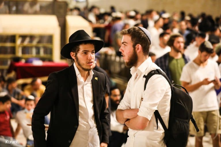 50 רגעים מליל תשעה באב בכותל המערבי