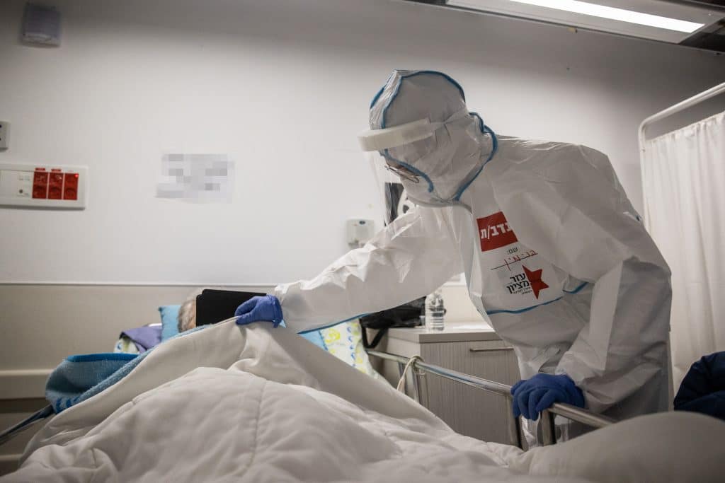 מנהלי בתי חולים מתריעים - אנו בקריסה