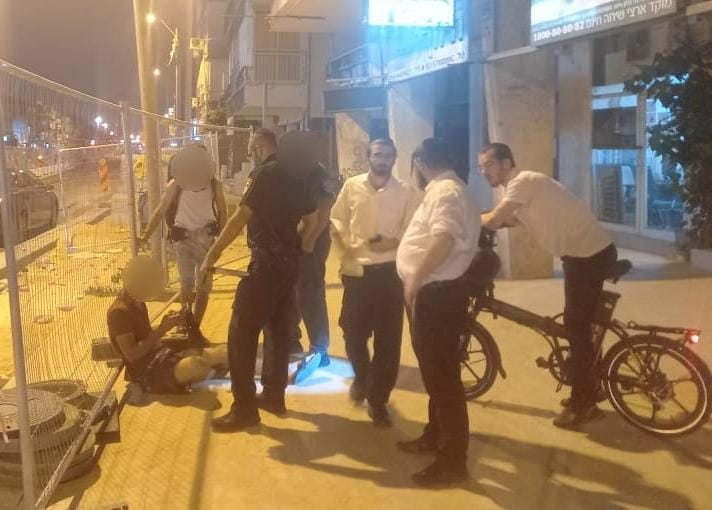 בני ברק: ניסו לפרוץ אופניים חשמליות ונעצרו