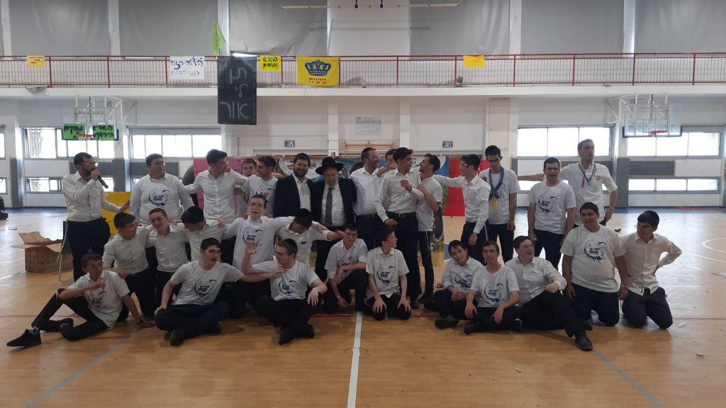 צפו: פעילות קייטנת דרכי חינוך לילדי החיידרים