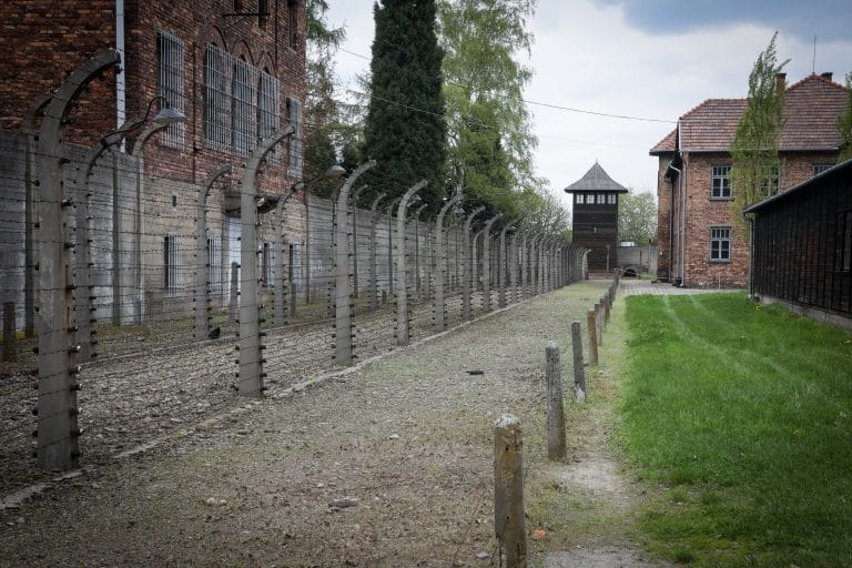 בן 100 ששימש כשומר במחנות ריכוז יועמד לדין בעוון סיוע לרצח