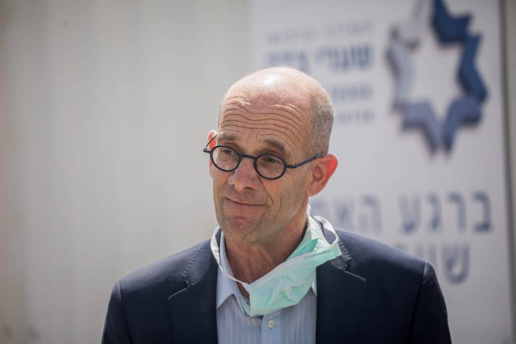 מנהלי בתי החולים הציבוריים: ממחר נפסיק לקבל חולי קורונה
