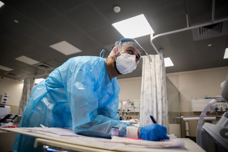 נגיף הקורונה, מחלקת קורונה