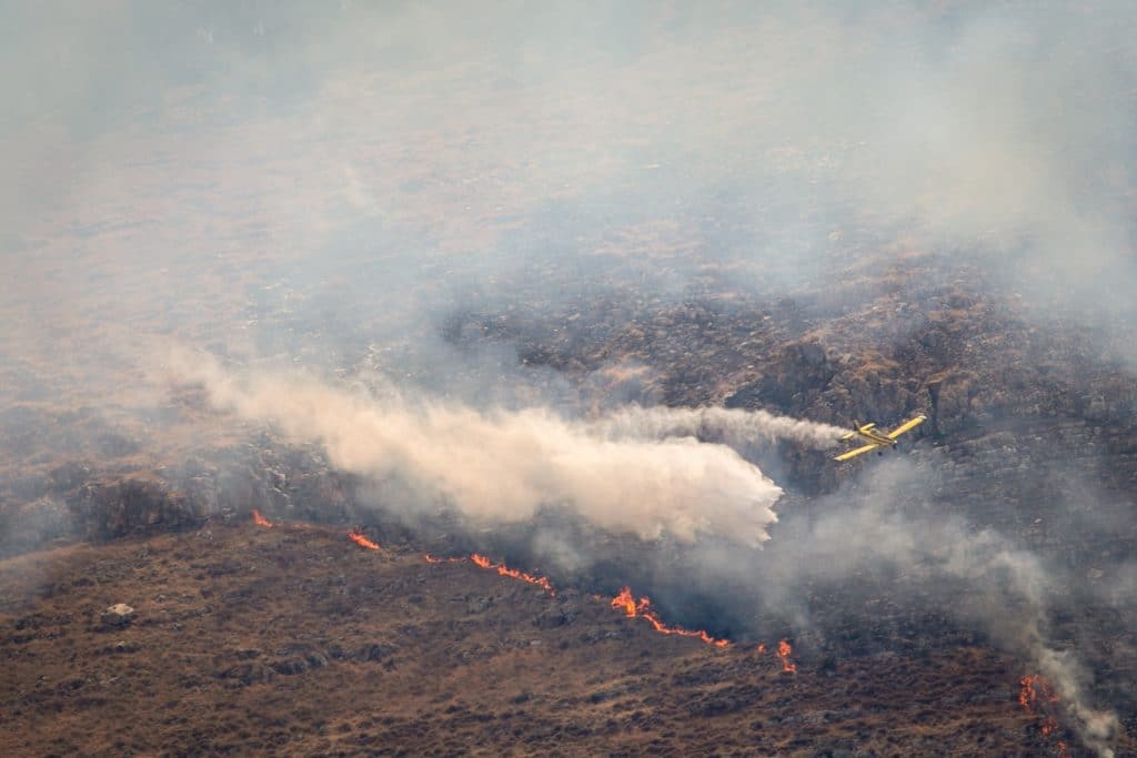 שריפת ענק בהרי ירושלים: תושבי 6 יישובים פונו