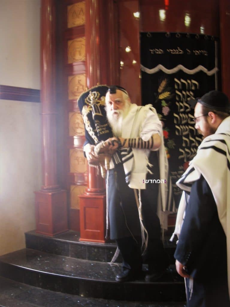 תמונות נדירות: הגרא"ד אוירבך זצ"ל עם גדולי ישראל