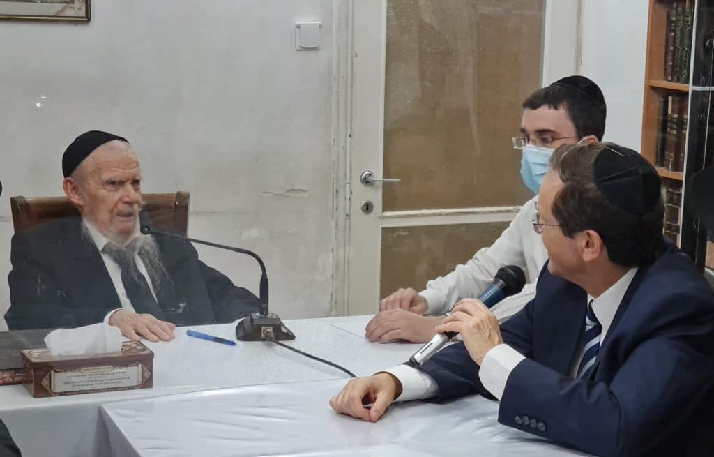 נשיא המדינה פתח את שנת הלימודים וביקר בבתי גדולי ישראל