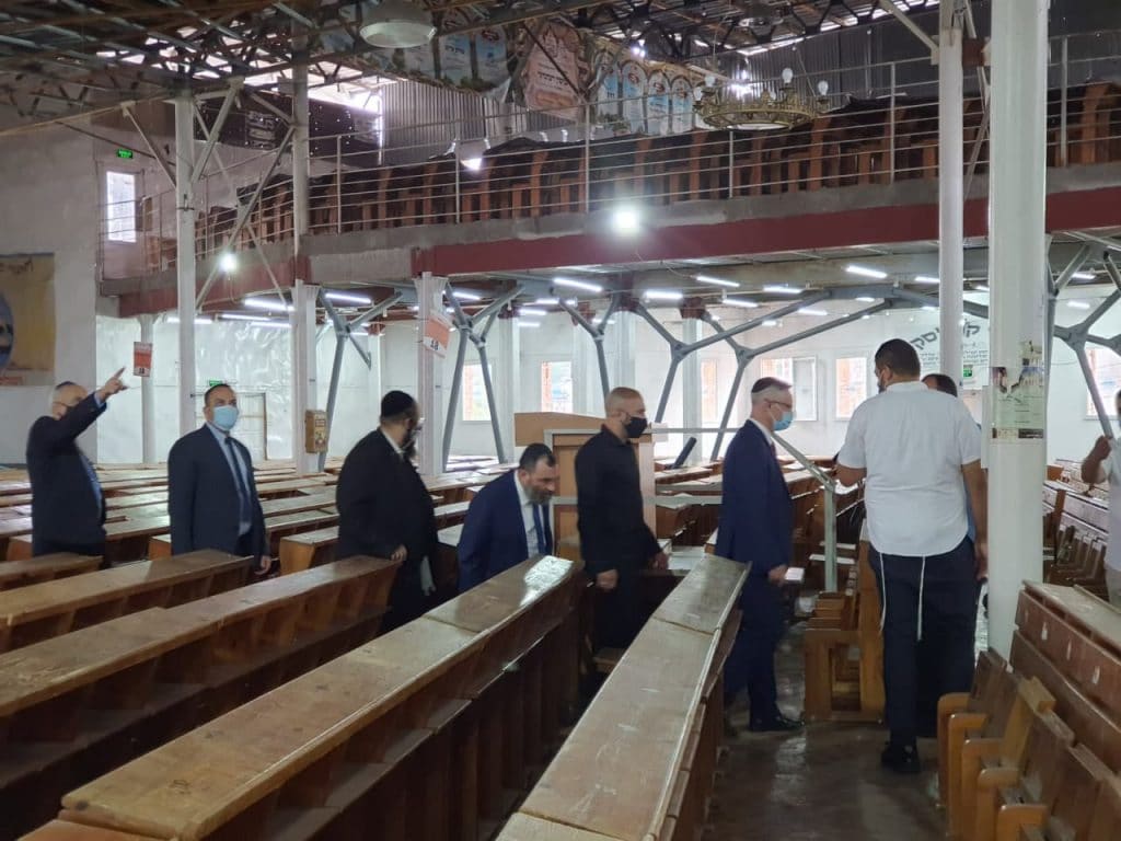 להתרשם מקרוב: השגריר ונציגי הקונסוליה ערכו סיור בציון