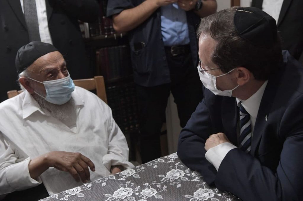 נשיא המדינה פתח את שנת הלימודים וביקר בבתי גדולי ישראל
