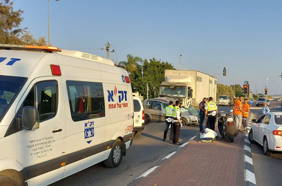 סמוך למזכרת בתיה: תאונה קטלנית בין משאית לרכב פרטי