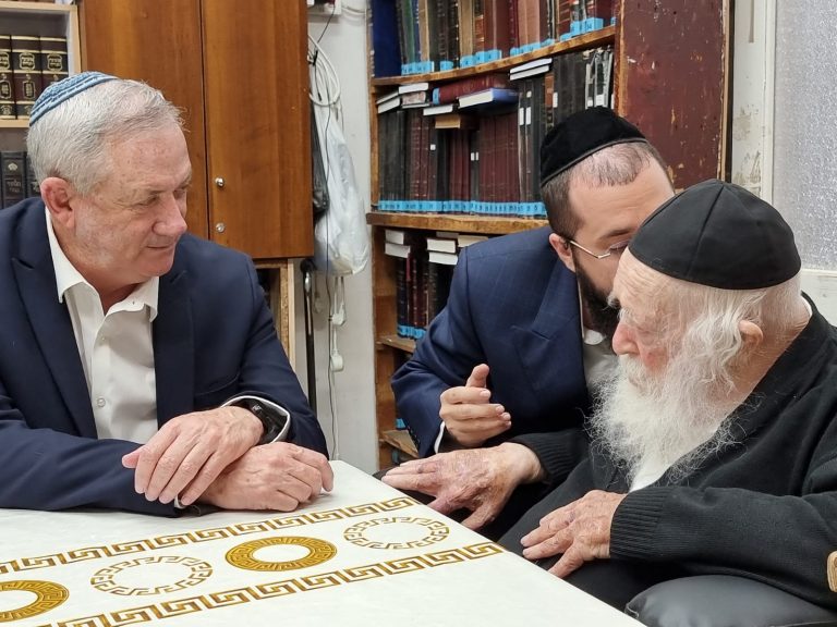 בני גנץ. הגר"ח קנייבסקי