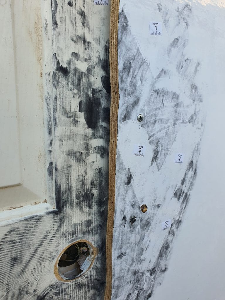 נערים פרצו לבתי כנסת וישיבות