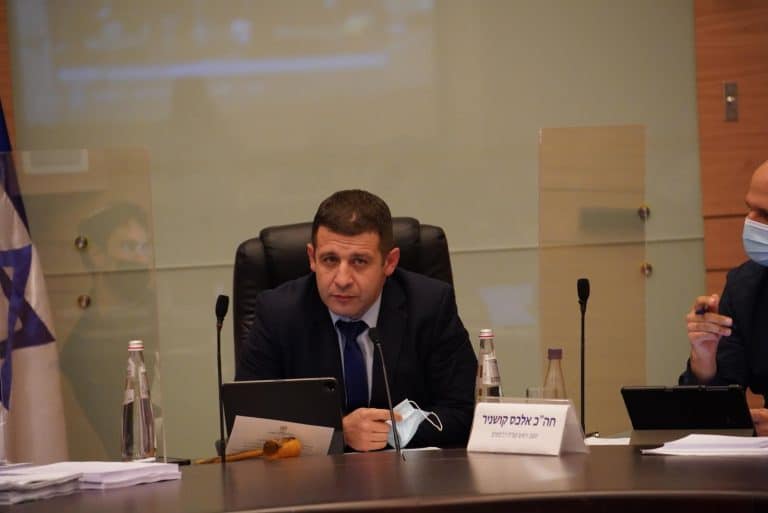 אלכס קושניר