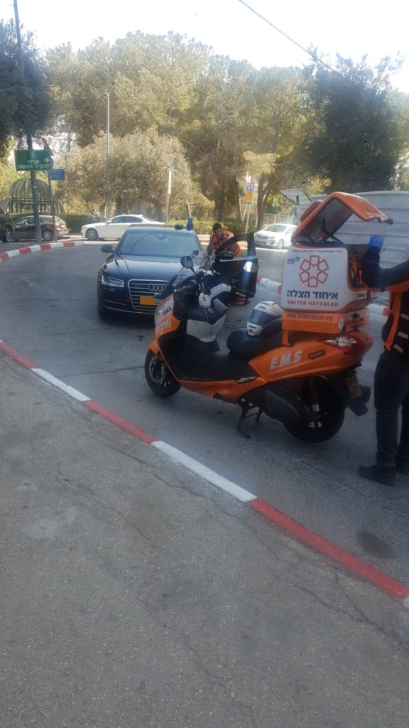 רכבו של יו"ר האופזיציה נתניהו התנגש במונית