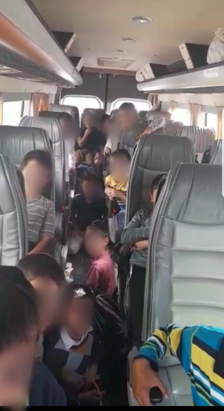 ירושלים: נהג רכב הסעות נתפס מסיע 30 ילדים ללא היתר