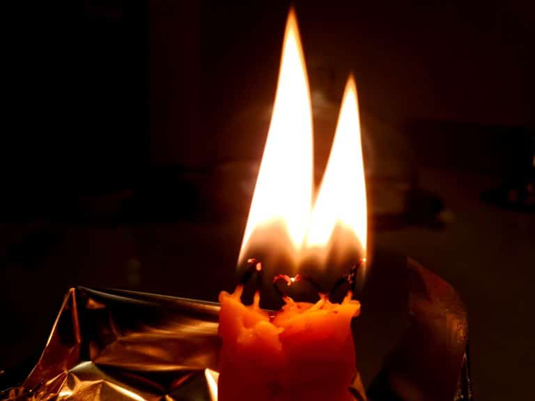 נר נשמה / צילום: המחדש