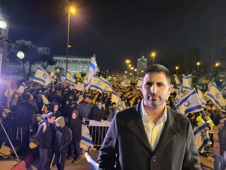 אלפים בהפגנה בירושלים נגד פינוי חומש